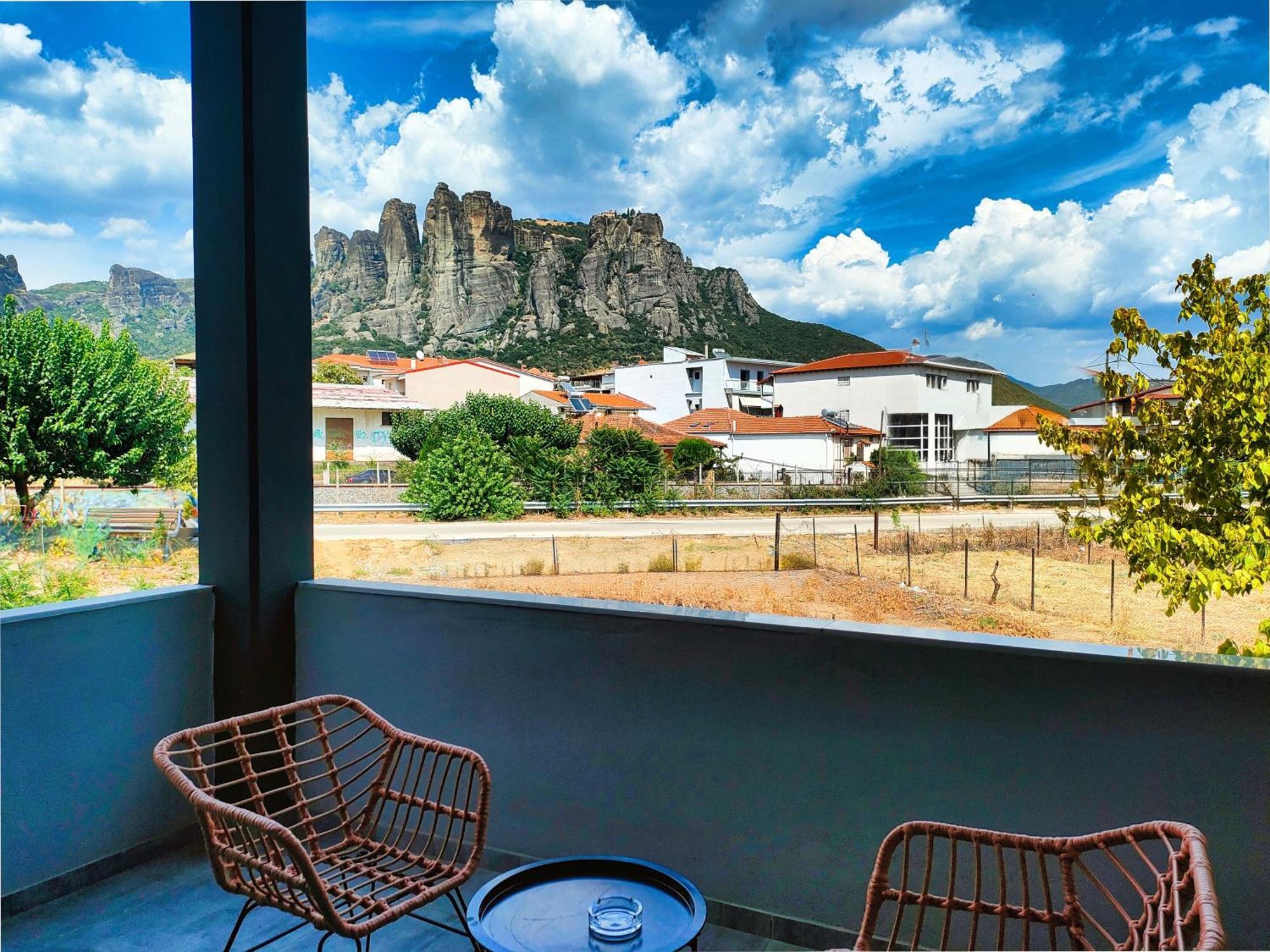 Tsikaris Boutique Guesthouse Kalampáka Luaran gambar